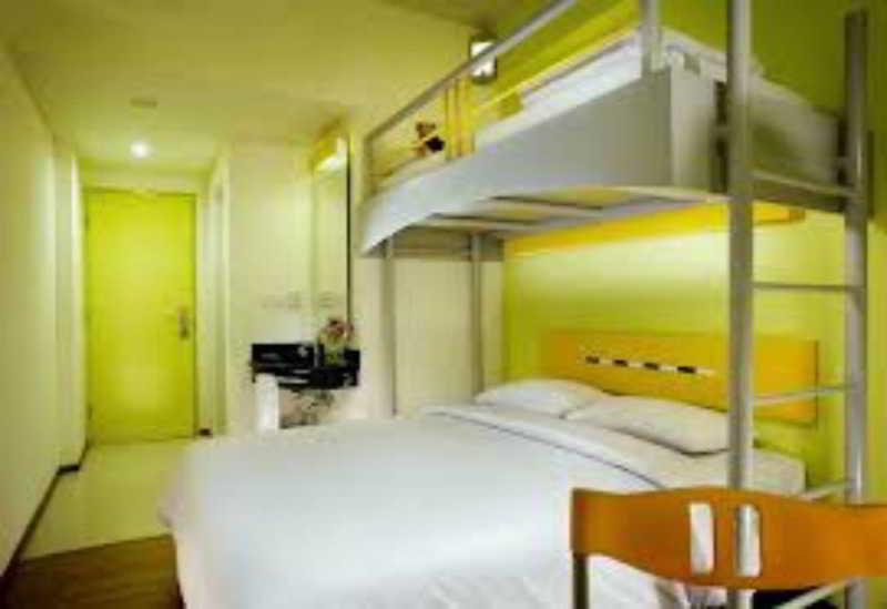 Ibis Budget Jakarta Cikini Hotel Luaran gambar